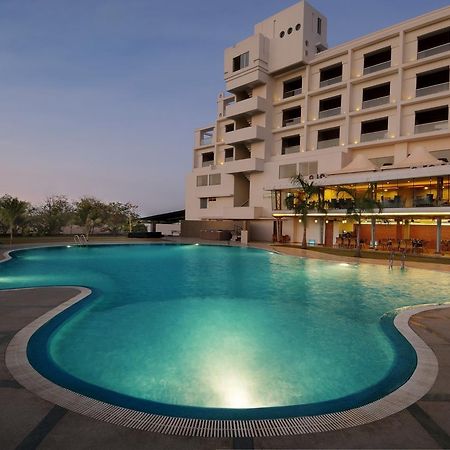 Seasons Rajkot Hotel Kültér fotó