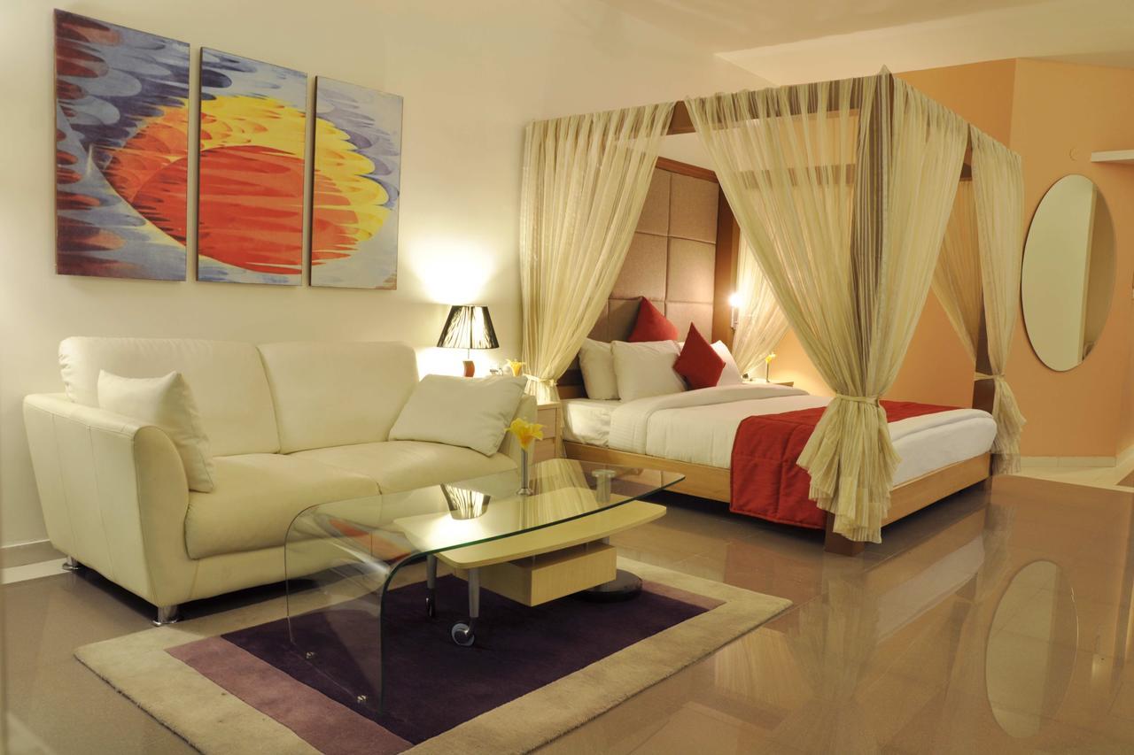 Seasons Rajkot Hotel Kültér fotó