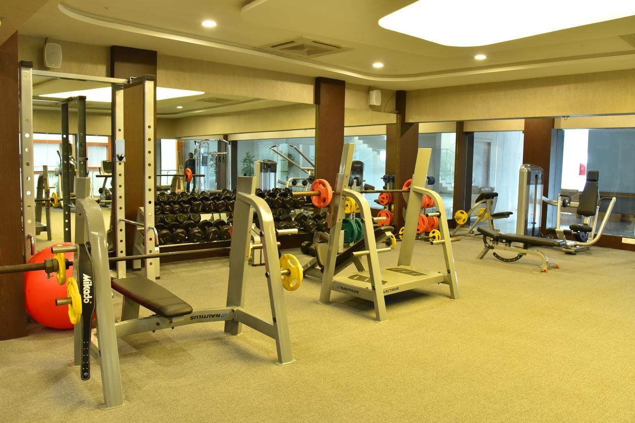 Seasons Rajkot Hotel Kültér fotó