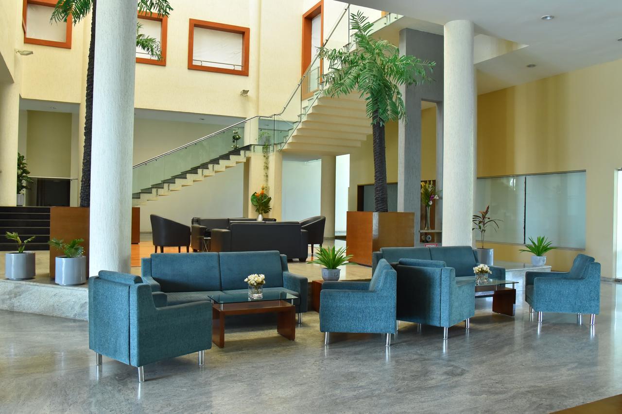 Seasons Rajkot Hotel Kültér fotó